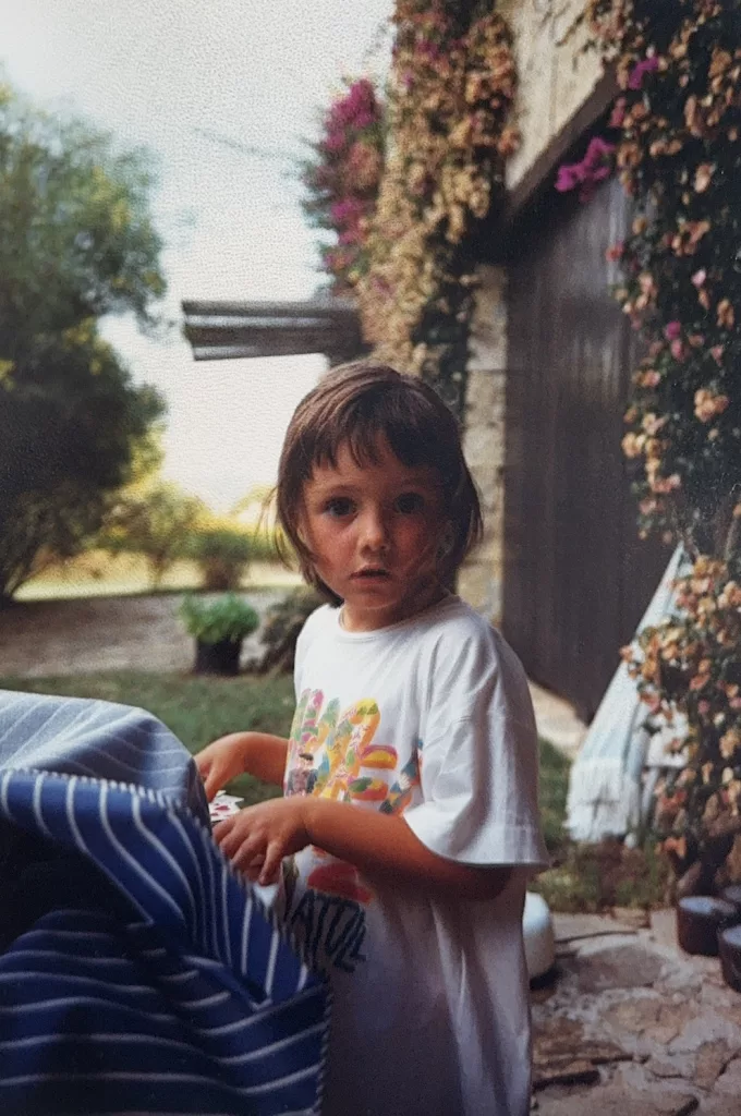 Intrusive Thoughts by 10 Hypnotherapy | Image of Frances as a little girl